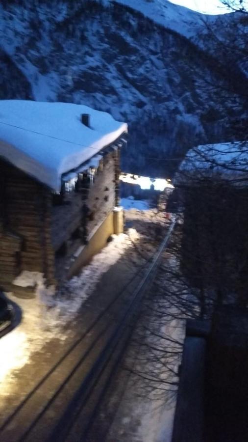 Appartement Dans Le Plus Haut Village D'Europe Saint-Vérand Екстериор снимка